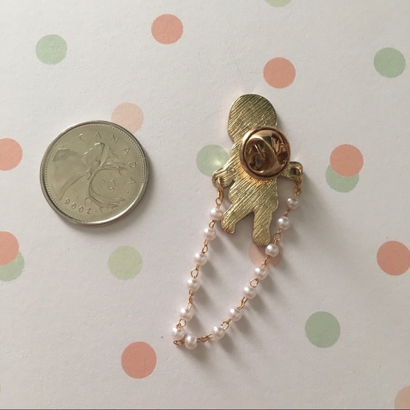 Skipping Girl 👧🏻 Enamel pin (As Is) - Picture 2 of 3